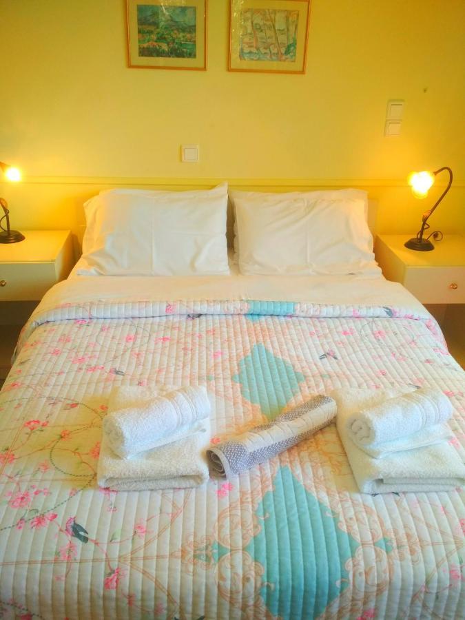 Rent Rooms Alexiou Limni  Luaran gambar